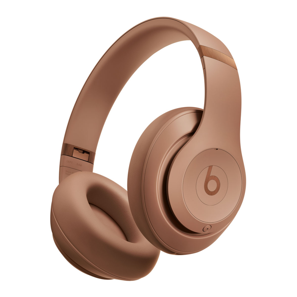 Фото Беспроводные наушники Beats Studio Pro Kim Special Edition, песочный На фото изображено Беспроводные наушники Beats Studio Pro Kim Special Edition, песочный